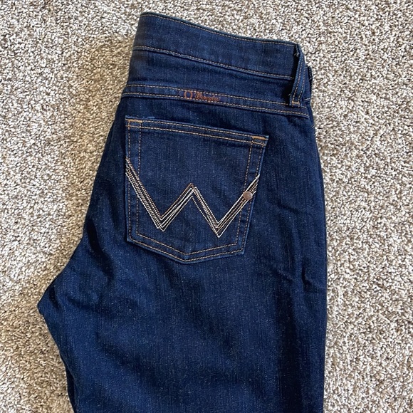 No Gap Waist Band Wrangle Jeans - Picture 2 of 2